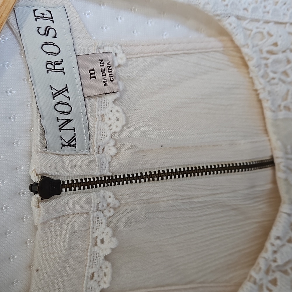 3 for $15 EUC Knox Rose Lace Crochet Racerback Top - Picture 4 of 8